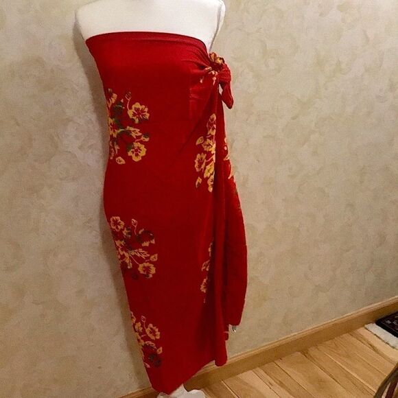 Hawaiian Red Pareo   - Picture 1 of 4